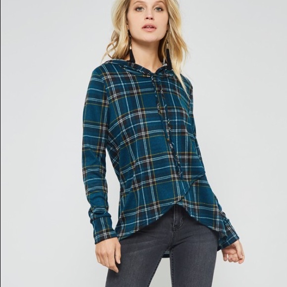 🛍LAST 1! ☀️Back Cut Out Plaid Hoodie! - Picture 4 of 6